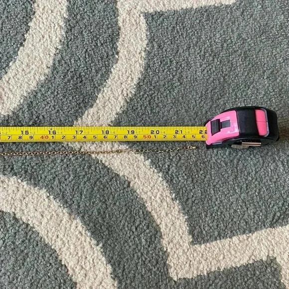 Forever 21 Gold Chain Necklace with Triangular Studs - Picture 9 of 9